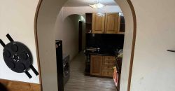 იყიდება 2 ოთახიანი ბინა გორში, კომბინატის დასახლებაში