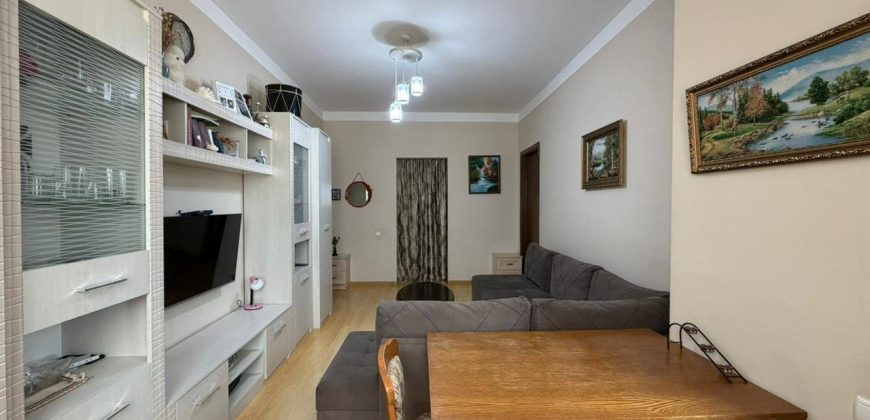 იყიდება 2 ოთახიანი ბინა გორში, კომბინატის დასახლებაში