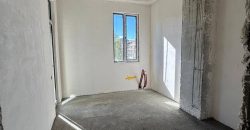 იყიდება 4 ოთახიანი ბინა გორში, ჭალის დასახლებაში