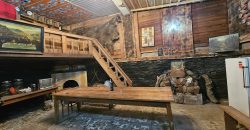 იყიდება 2 ოთახნახევრიანი ბინა გორში, სტალინის გამზირზე