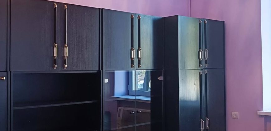 იყიდება 3 ოთახიანი ბინა გორში, კომბინატის დასახლებაში