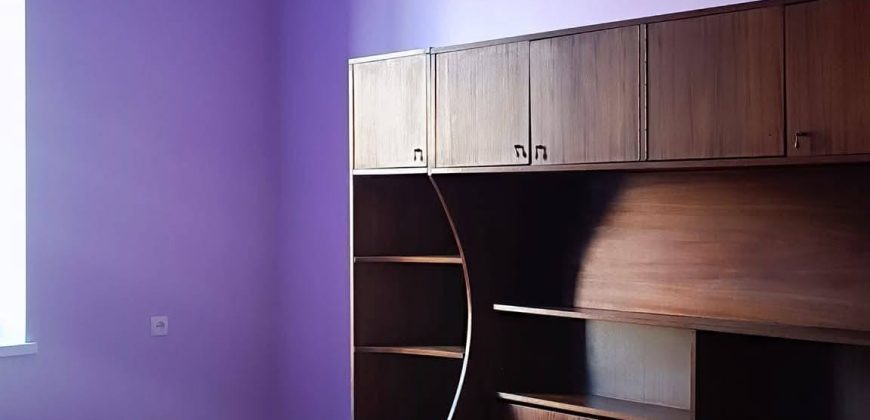 იყიდება 3 ოთახიანი ბინა გორში, კომბინატის დასახლებაში