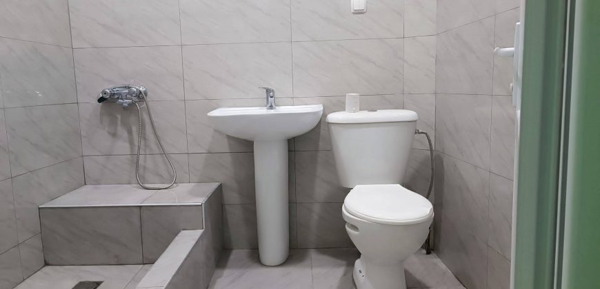 იყიდება 3 ოთახიანი ბინა გორში, კომბინატის დასახლებაში