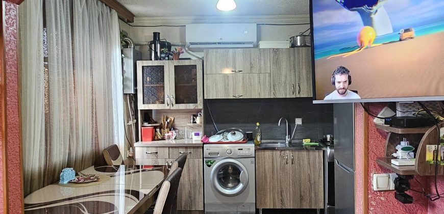 იყიდება 1 ოთახიანი ბინა გორში, კომბინატის დასახლებაში