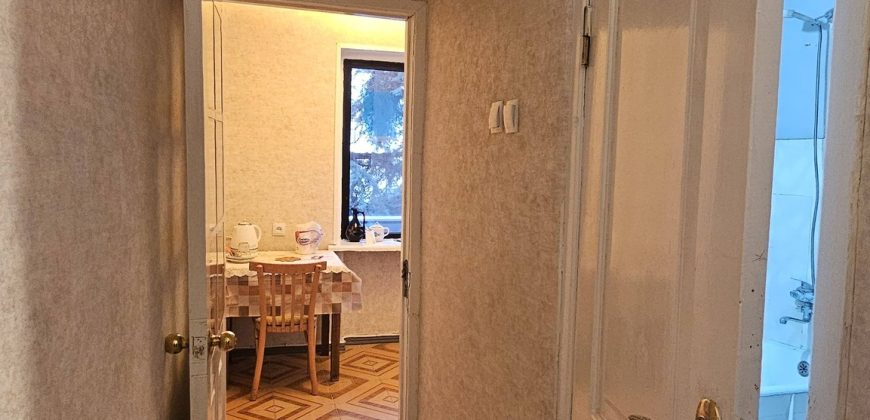 ქირავდება 1 ოთახიანი ბინა გორში, სტალინის გამზირზე