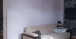 იყიდება 3 ოთახიანახევრიანი ბინა ქ. გორის ცენტრში