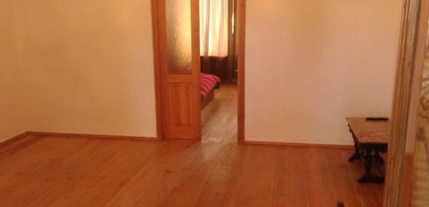 იყიდება საკუთარი სახლი ქ. გორის ცენტრში