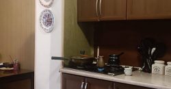 იყიდება 3 ოთახიანახევრიანი ბინა ქ. გორის ცენტრში