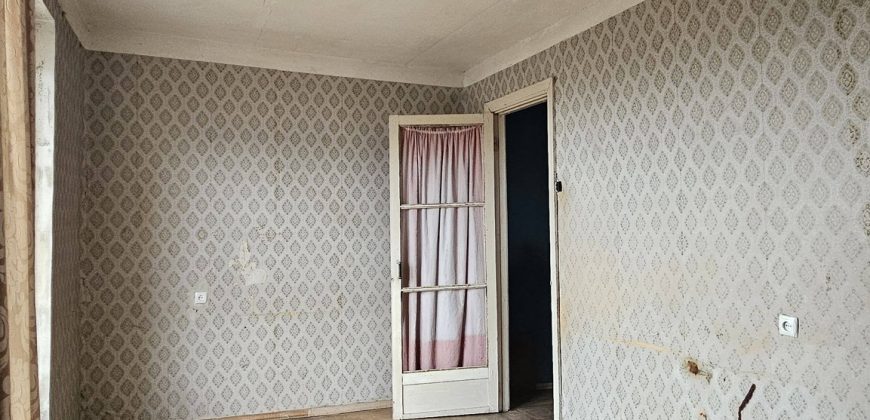 ქირავდება 2 ოთახნახევრიანი გორში, ვერხვების დასახლებაში