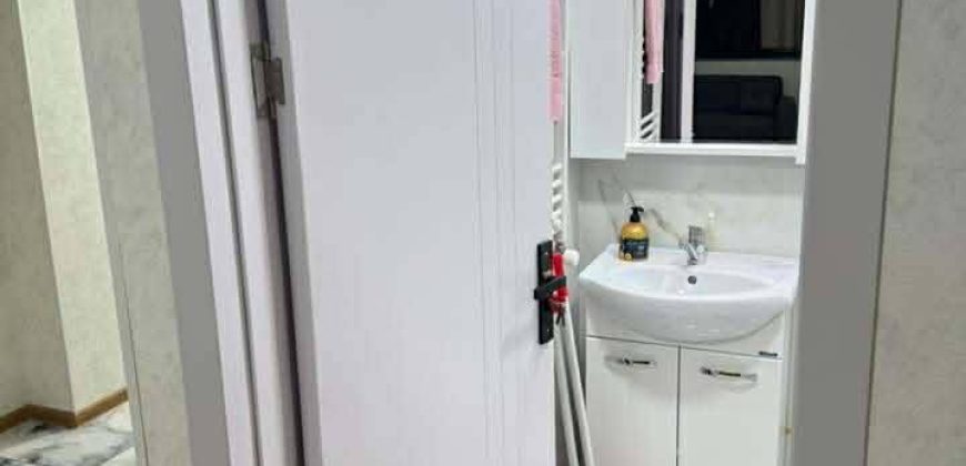 იყიდება 3-ოთახიანი სახლი გორში