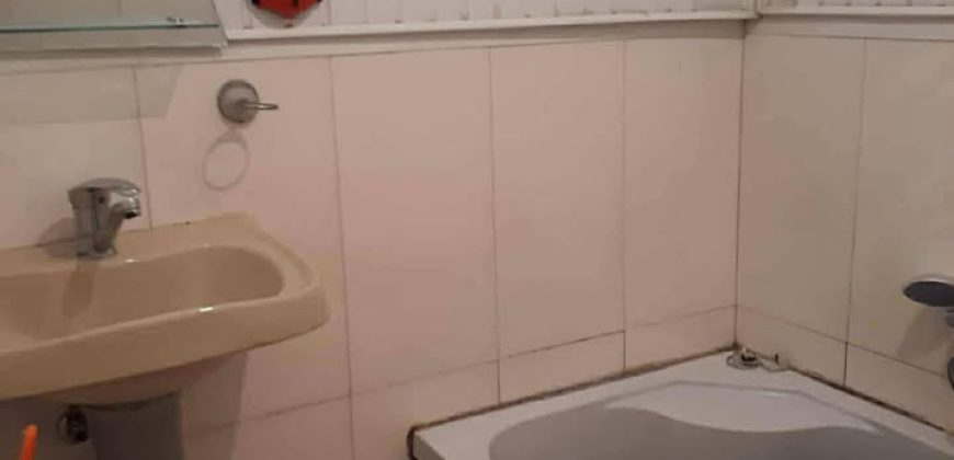 იყიდება 1-ოთახიანი სახლი ვერხვებზე