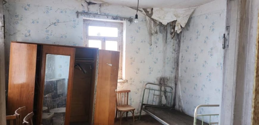 იყიდება სახლი გორში