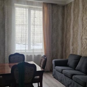 ქირავდება 2-ოთახიანი ბინა გორში