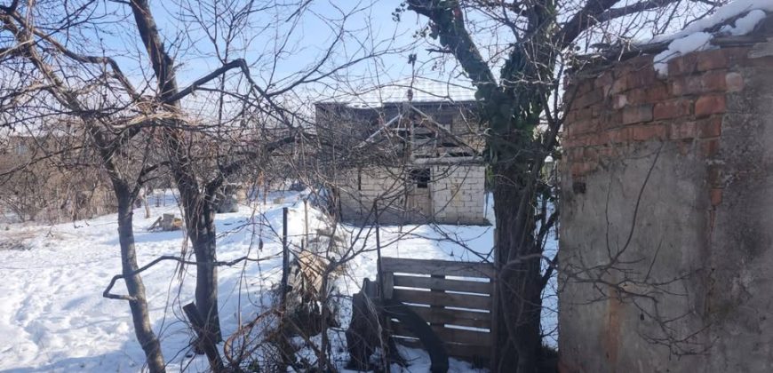 იყიდება სახლი გორში