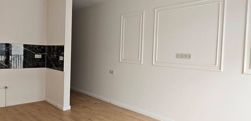 იყიდება 1-ოთახიანი ბინა გორში, ჭალაში