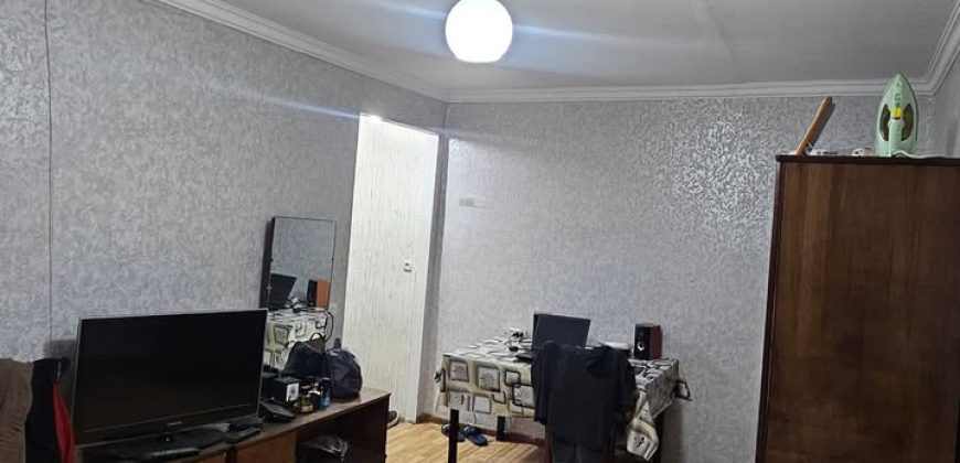 იყიდება 1-ოთახიანი ბინა გორში, კომბინატში