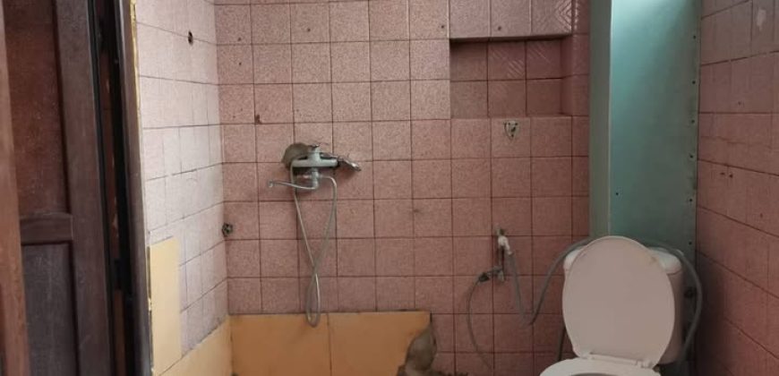 ქირავდება 5-ოთახიანი სახლი