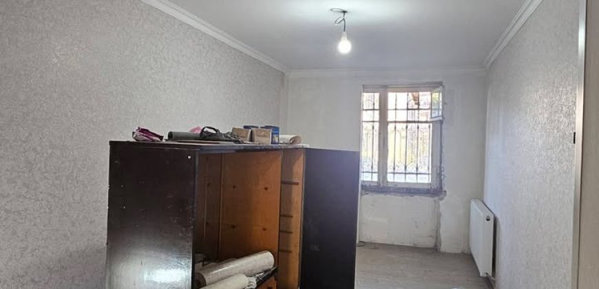 იყიდება 2 ოთახიანი ბინა გორში, კომბინატში