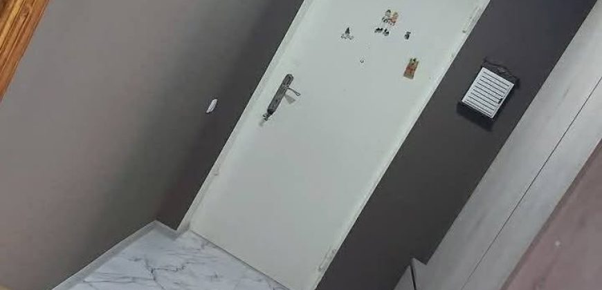 იყიდება 2 ოთახიანი ბინა გორში, ვერხვებზე