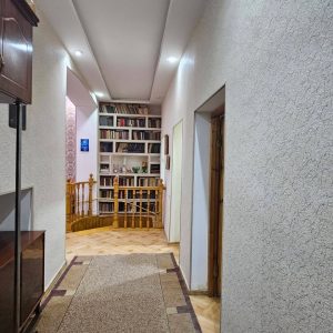 იყიდება ბინა გორში, კომბინატში