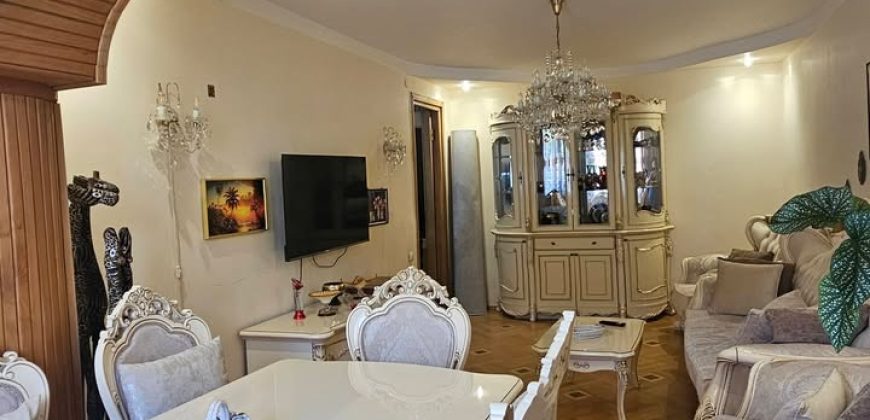 იყიდება 4 ოთახიანი ბინა გორში, ვერხვებზე