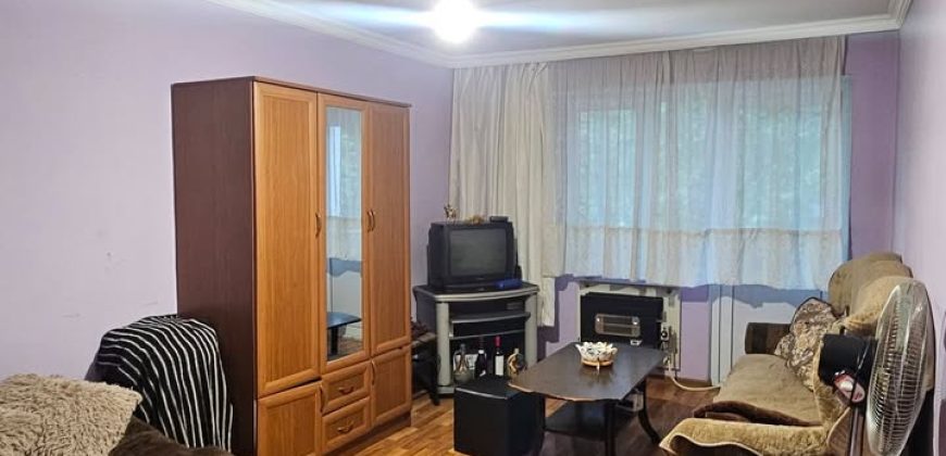 იყიდება 1 ოთახიანი ბინა გორში, კომბინატში