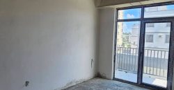 იყიდება 3 ოთახიანი ბინა გორში